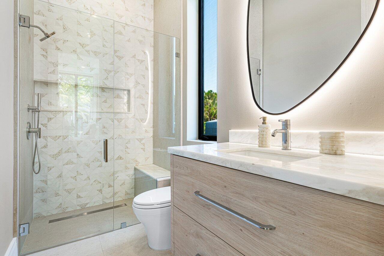 ROYAL PALM YACHT & COUNTR - Residential