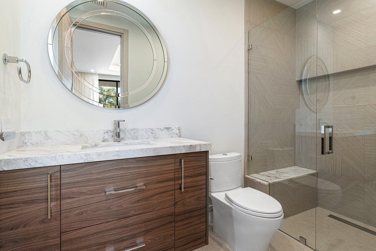 ROYAL PALM YACHT & COUNTR - Residential