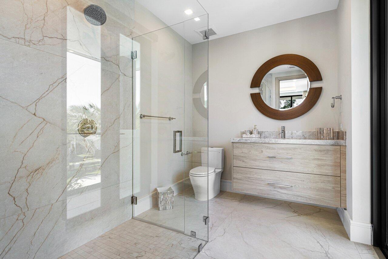 ROYAL PALM YACHT & COUNTR - Residential