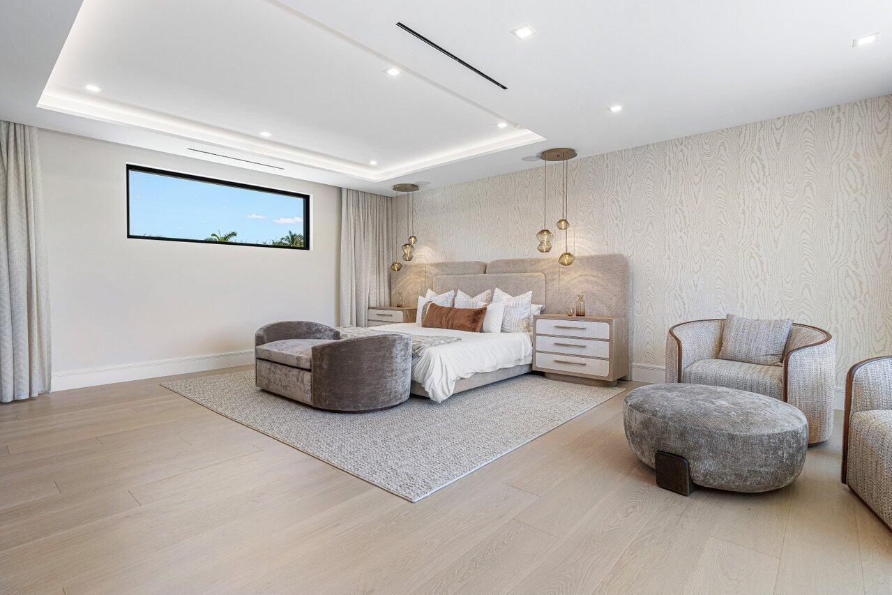 ROYAL PALM YACHT & COUNTR - Residential