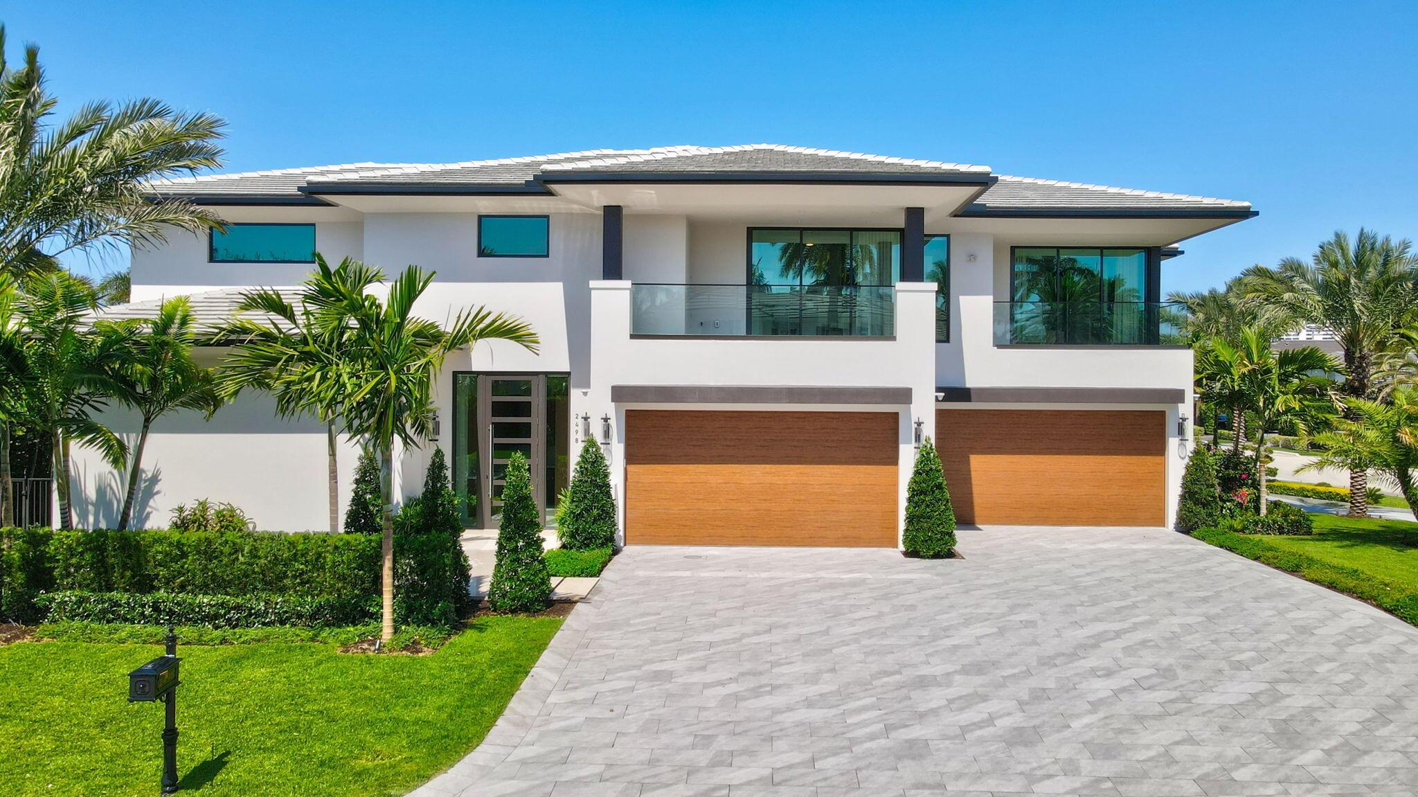 ROYAL PALM YACHT & COUNTR - Residential