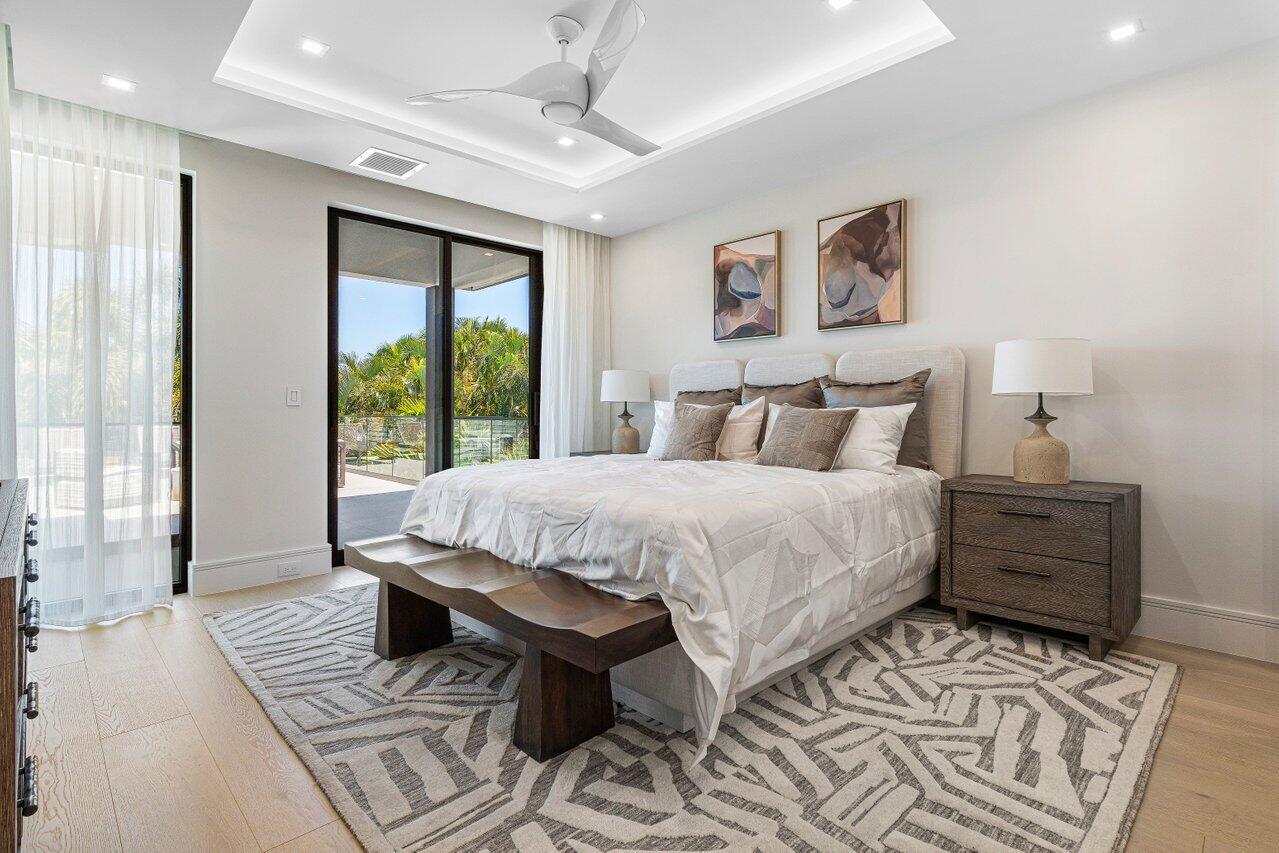 ROYAL PALM YACHT & COUNTR - Residential