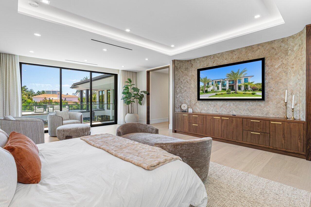 ROYAL PALM YACHT & COUNTR - Residential