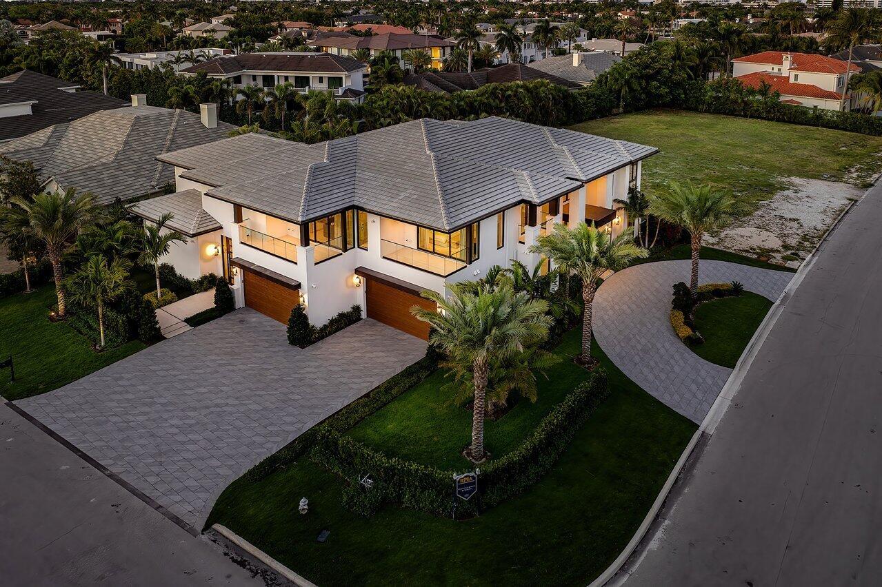 ROYAL PALM YACHT & COUNTR - Residential