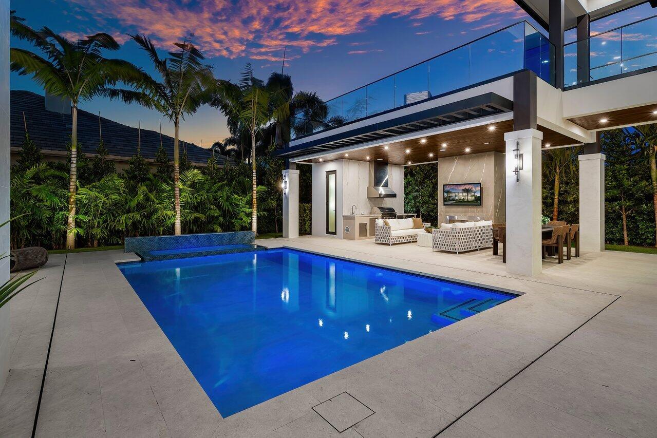 ROYAL PALM YACHT & COUNTR - Residential