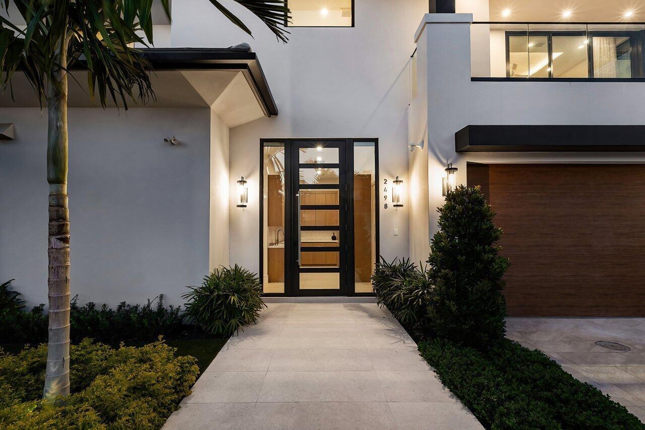 ROYAL PALM YACHT & COUNTR - Residential