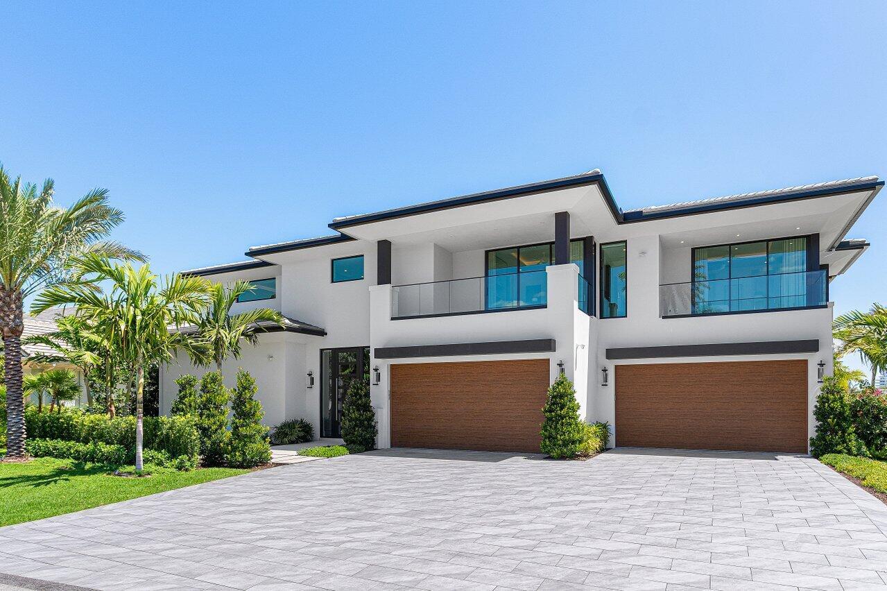 ROYAL PALM YACHT & COUNTR - Residential