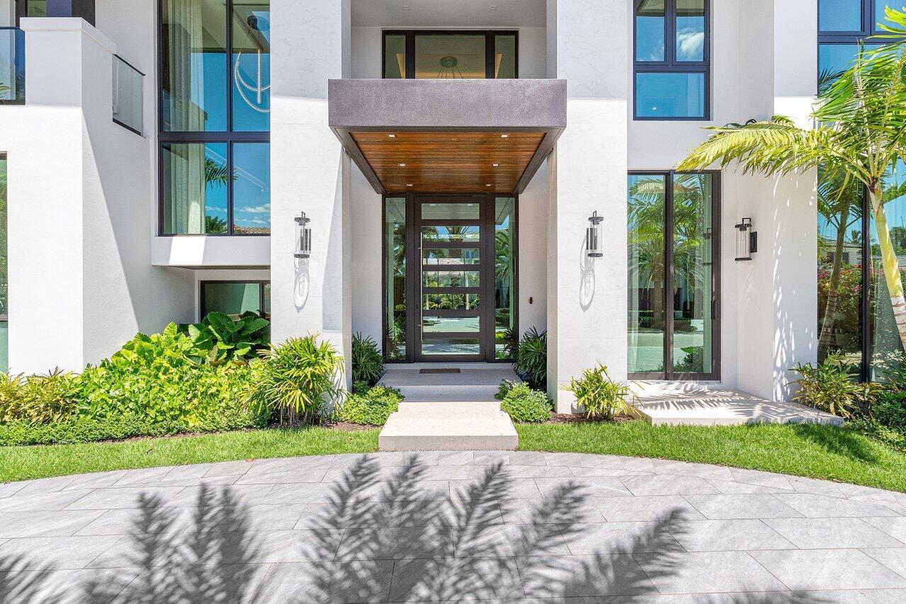 ROYAL PALM YACHT & COUNTR - Residential