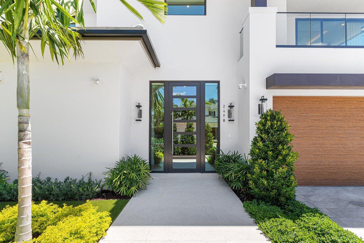 ROYAL PALM YACHT & COUNTR - Residential