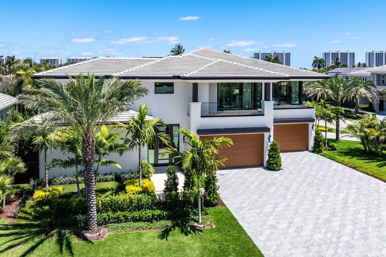 ROYAL PALM YACHT & COUNTR - Residential