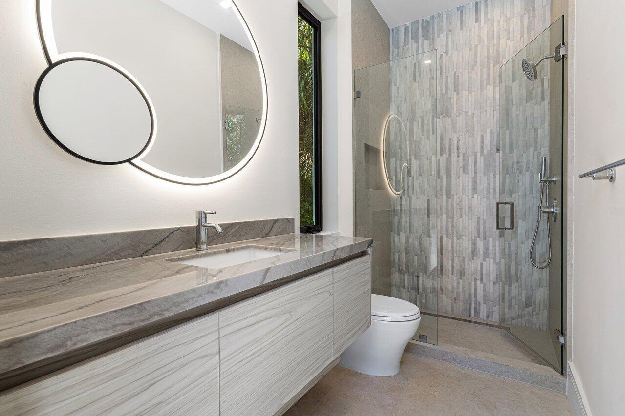 ROYAL PALM YACHT & COUNTR - Residential