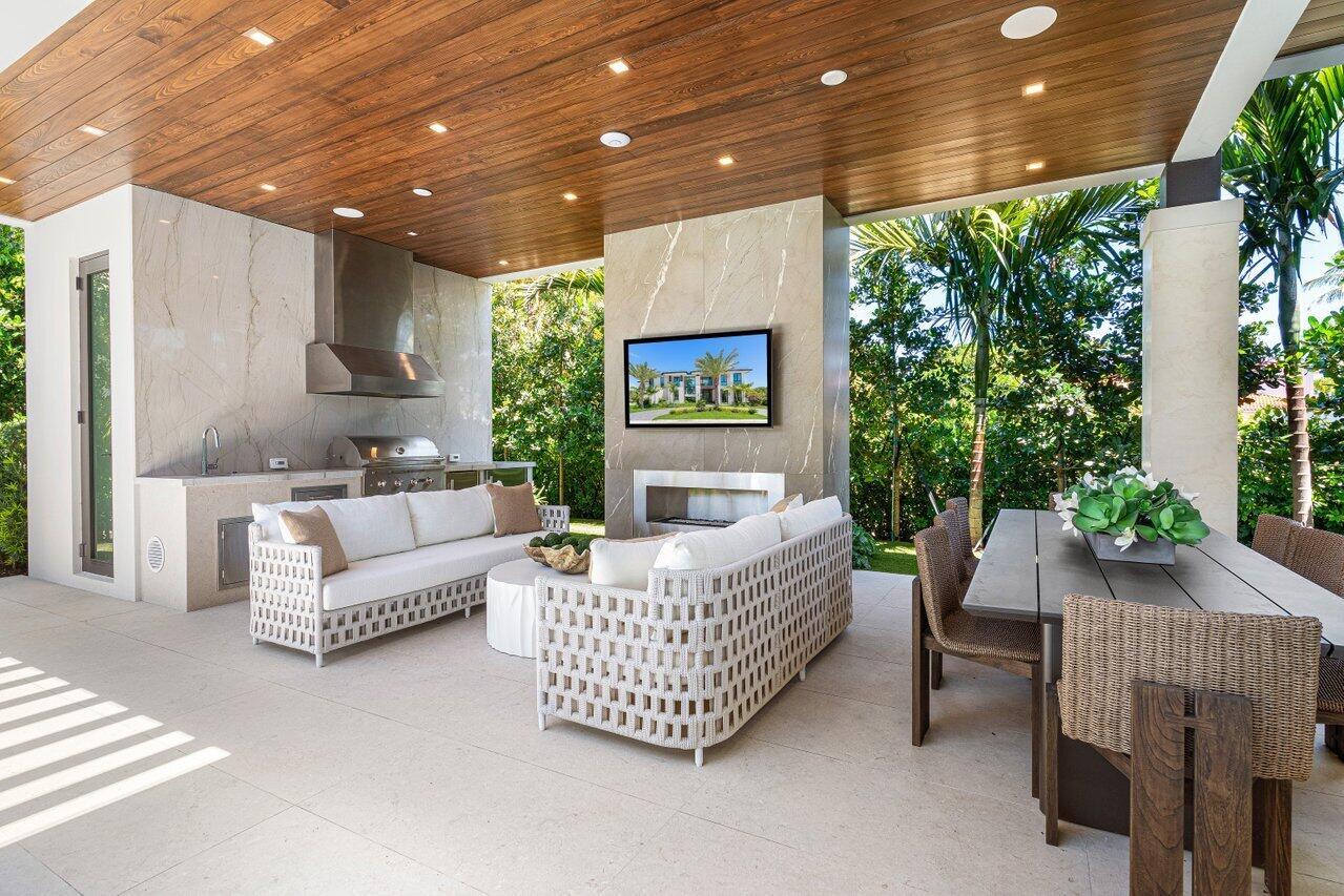 ROYAL PALM YACHT & COUNTR - Residential