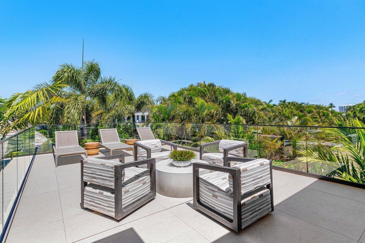 ROYAL PALM YACHT & COUNTR - Residential