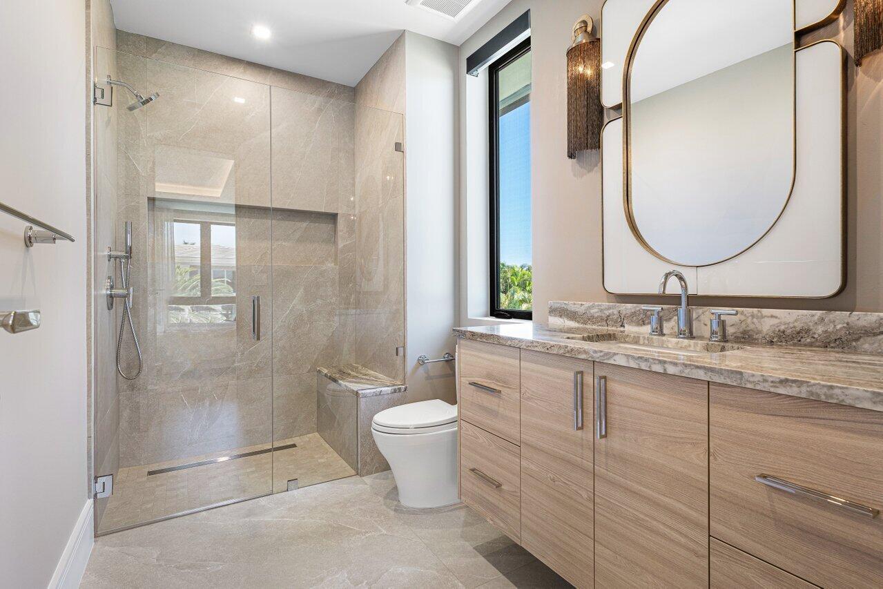 ROYAL PALM YACHT & COUNTR - Residential