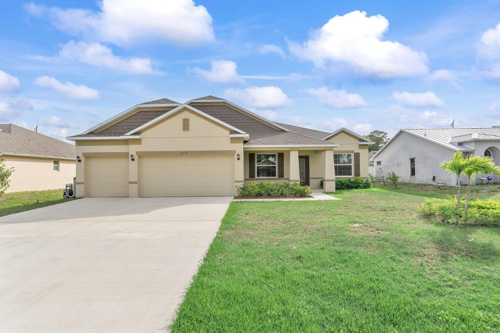 Photo of 2132 SW Vista Road, Port Saint Lucie, FL 34953 (MLS # R11085578)