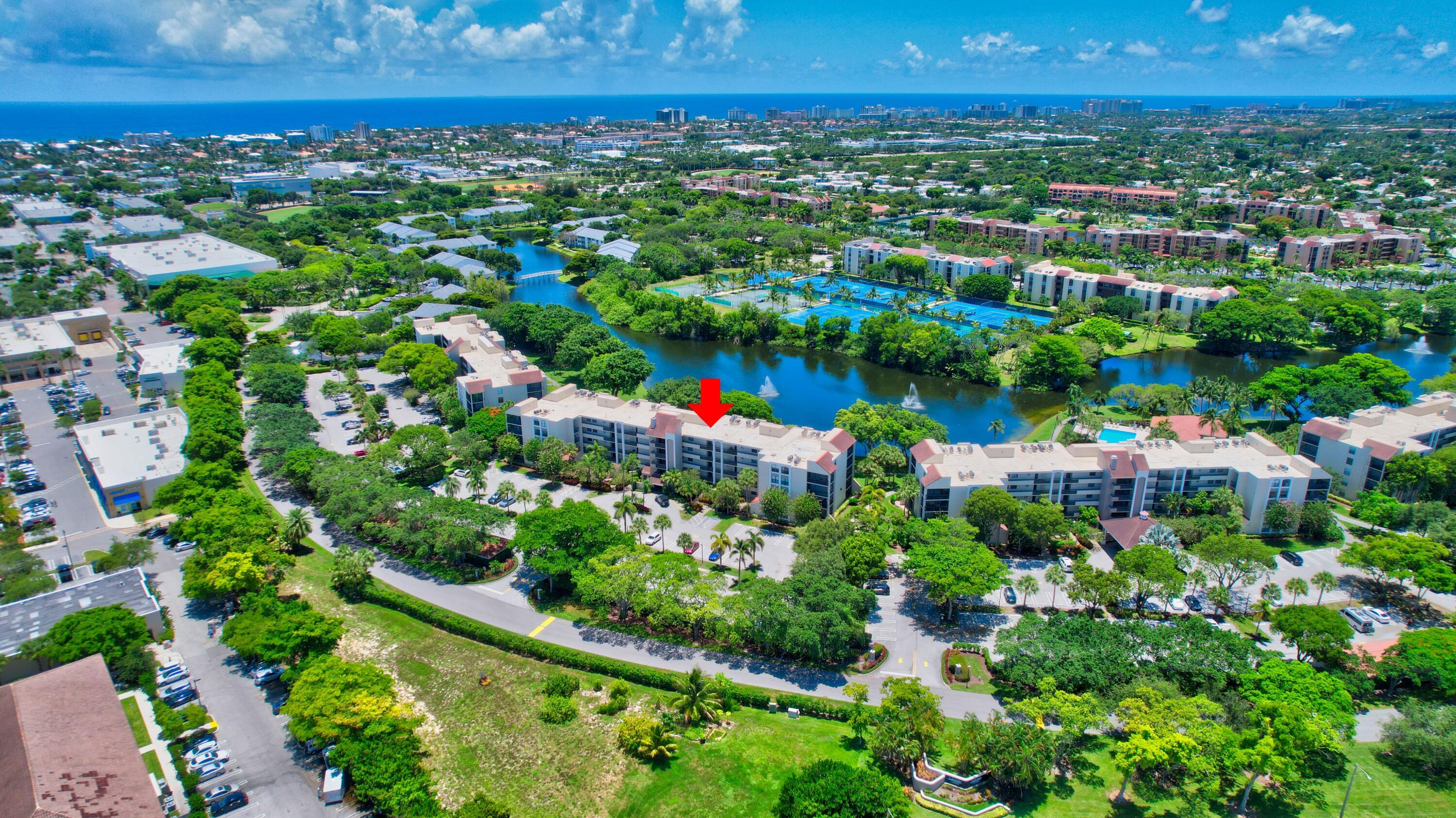 LAKESIDE CONDO - Residential Lease