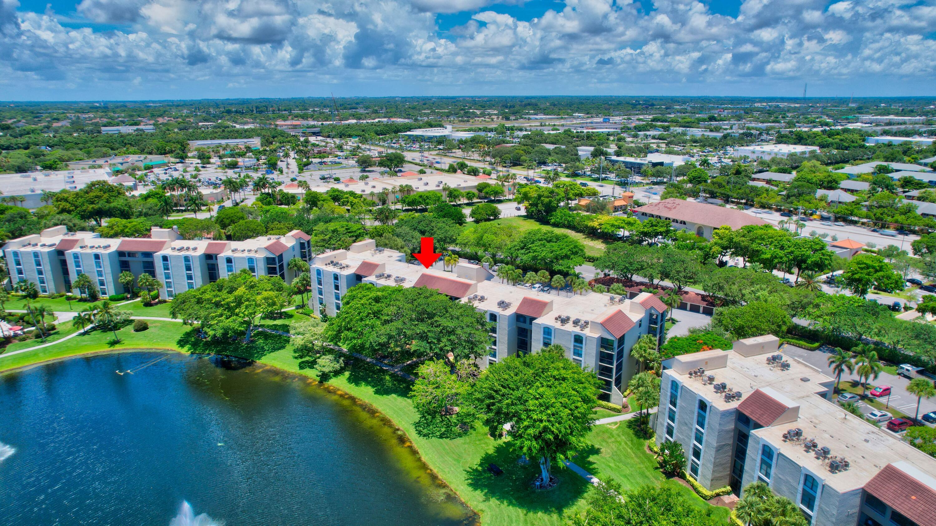 LAKESIDE CONDO - Residential Lease