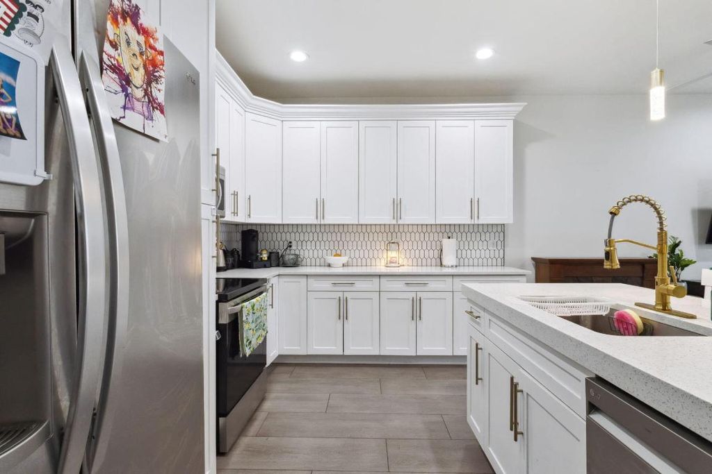 Photo of 6944 2nd Street, Jupiter, FL 33458 (MLS # R10950518)