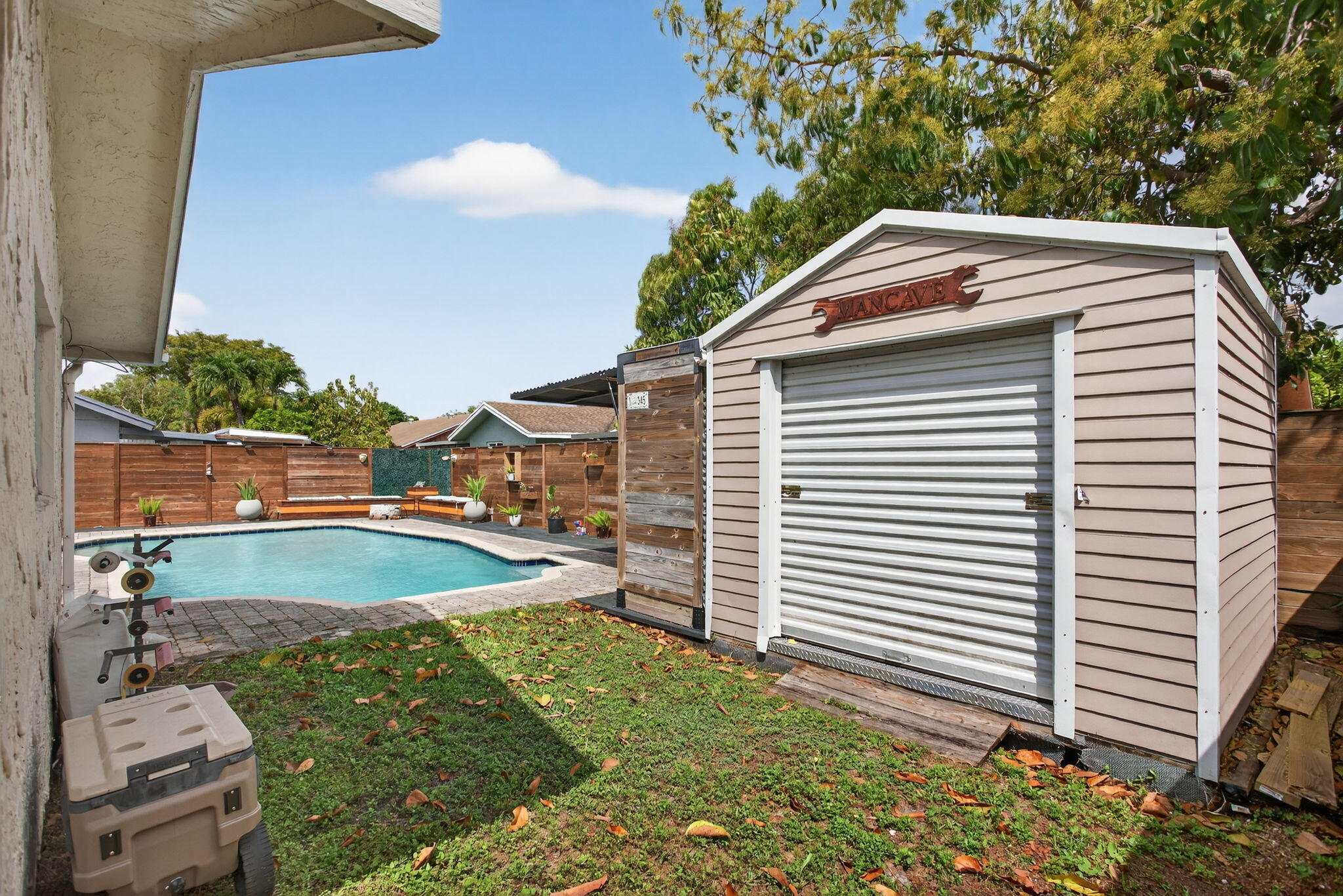 LAUDERDALE NORTH PARK SECTION 6 - Residential