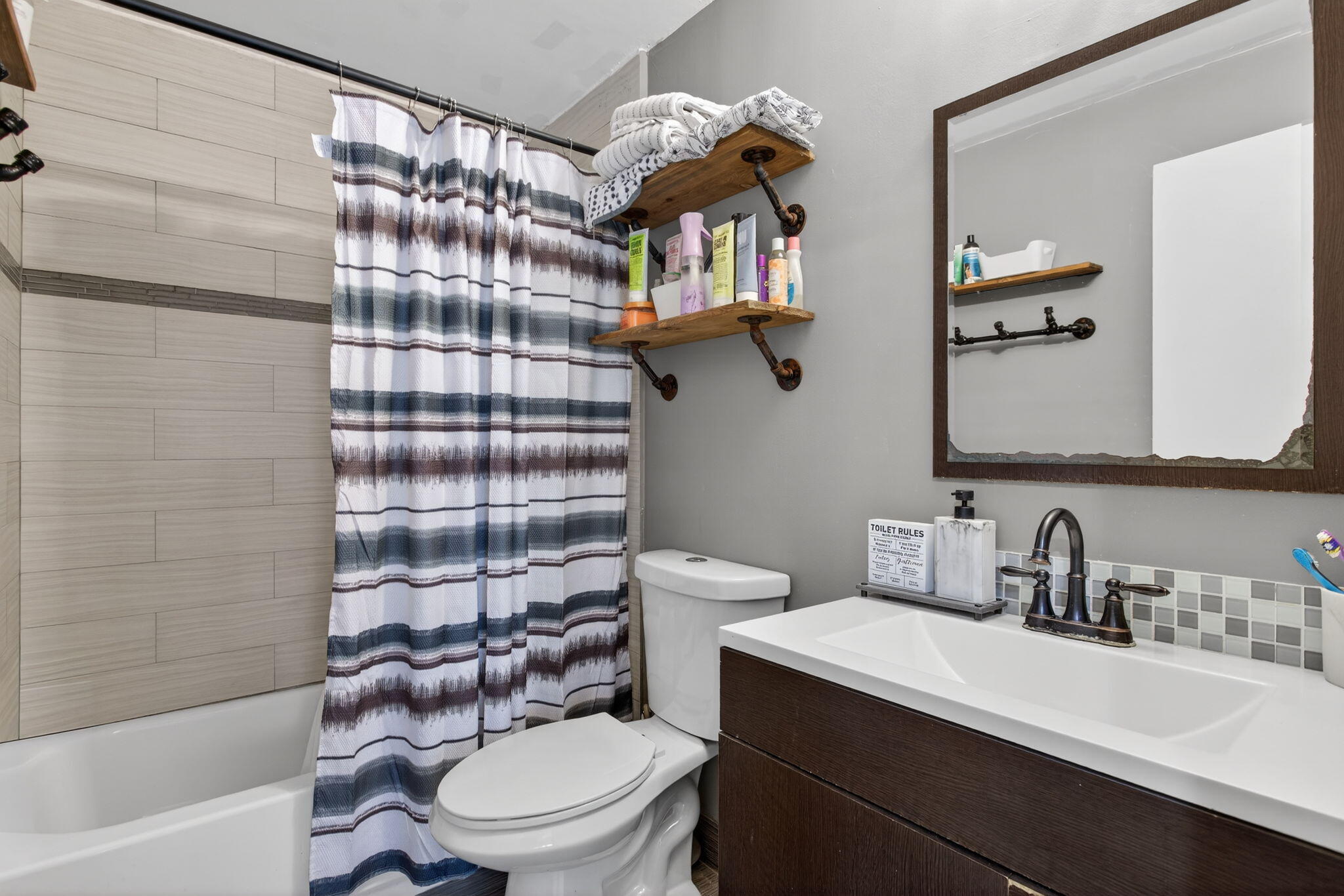 LAUDERDALE NORTH PARK SECTION 6 - Residential