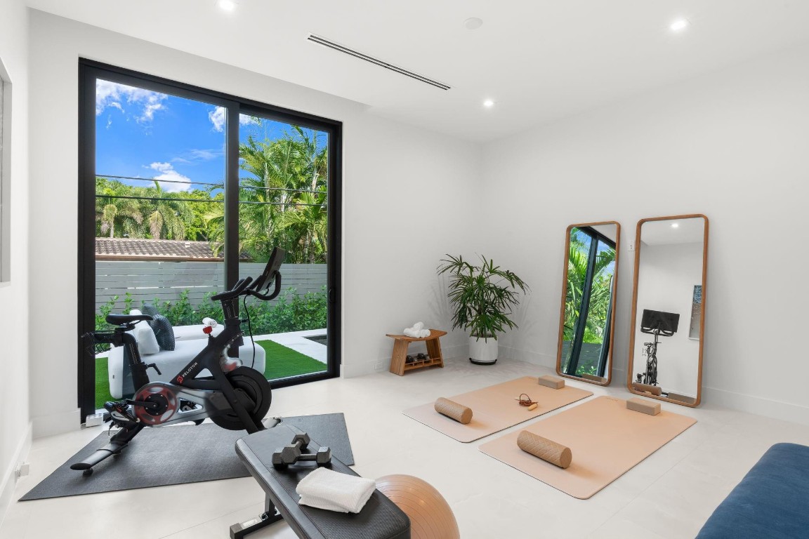 Coral Ridge - Residential