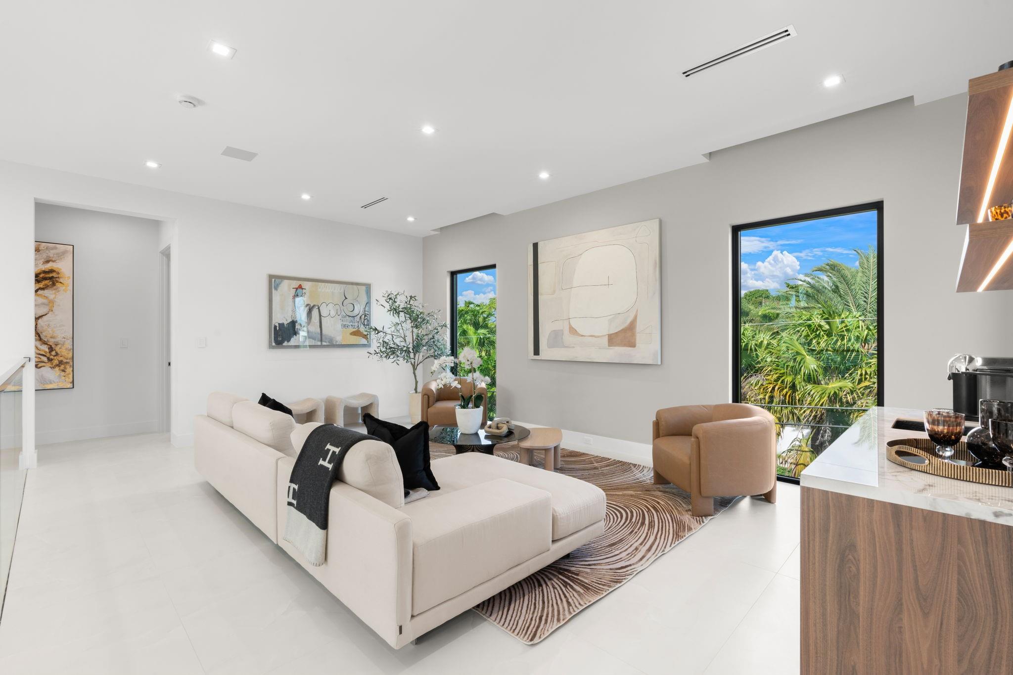 Coral Ridge - Residential