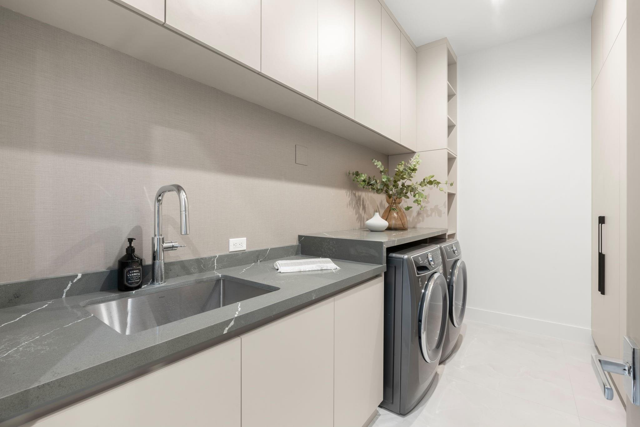 Coral Ridge - Residential