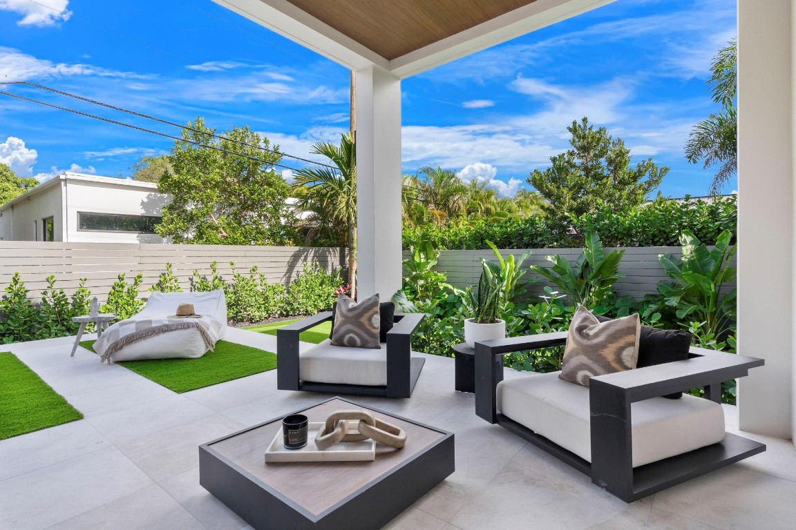 Coral Ridge - Residential