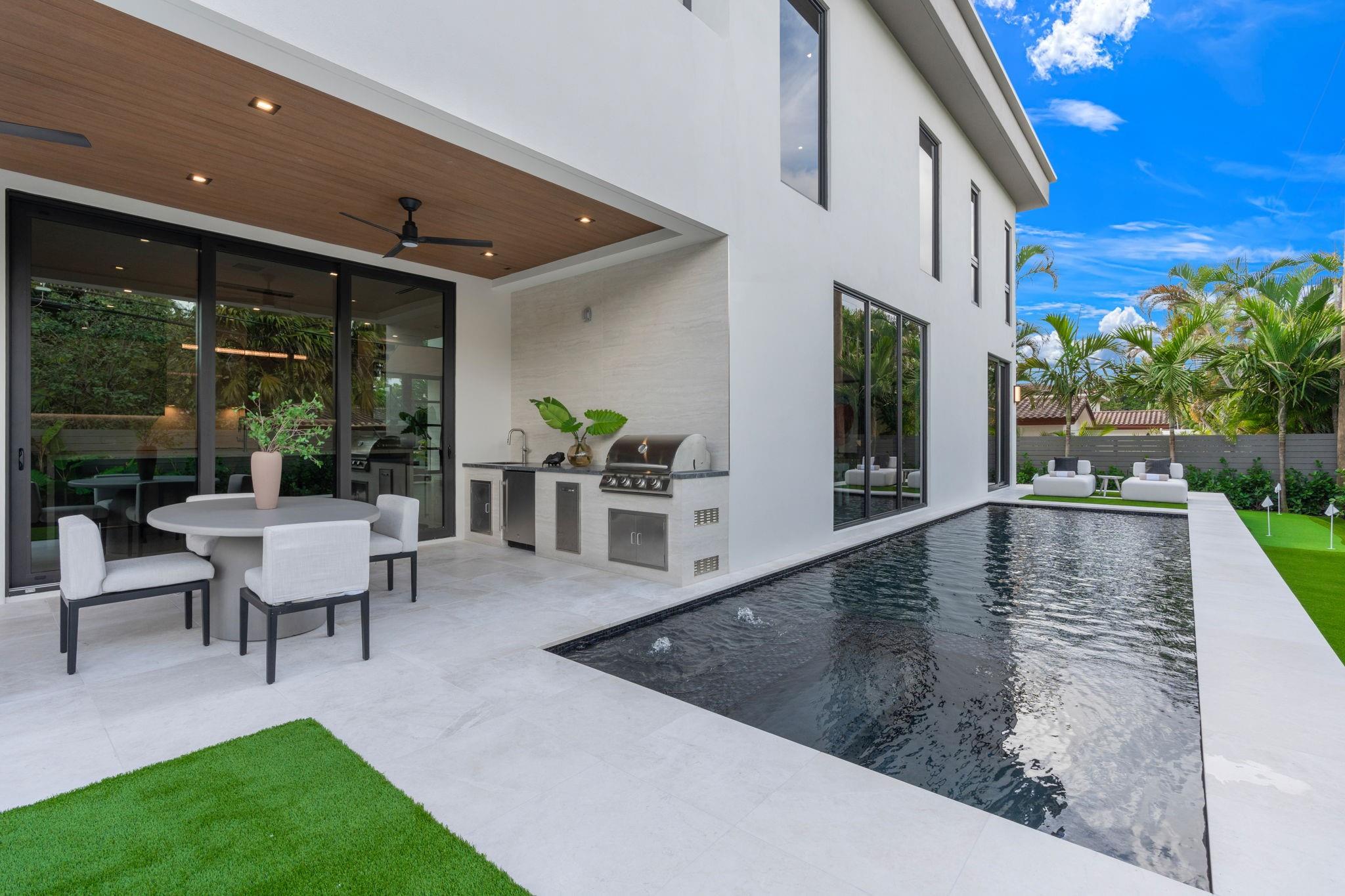 Coral Ridge - Residential