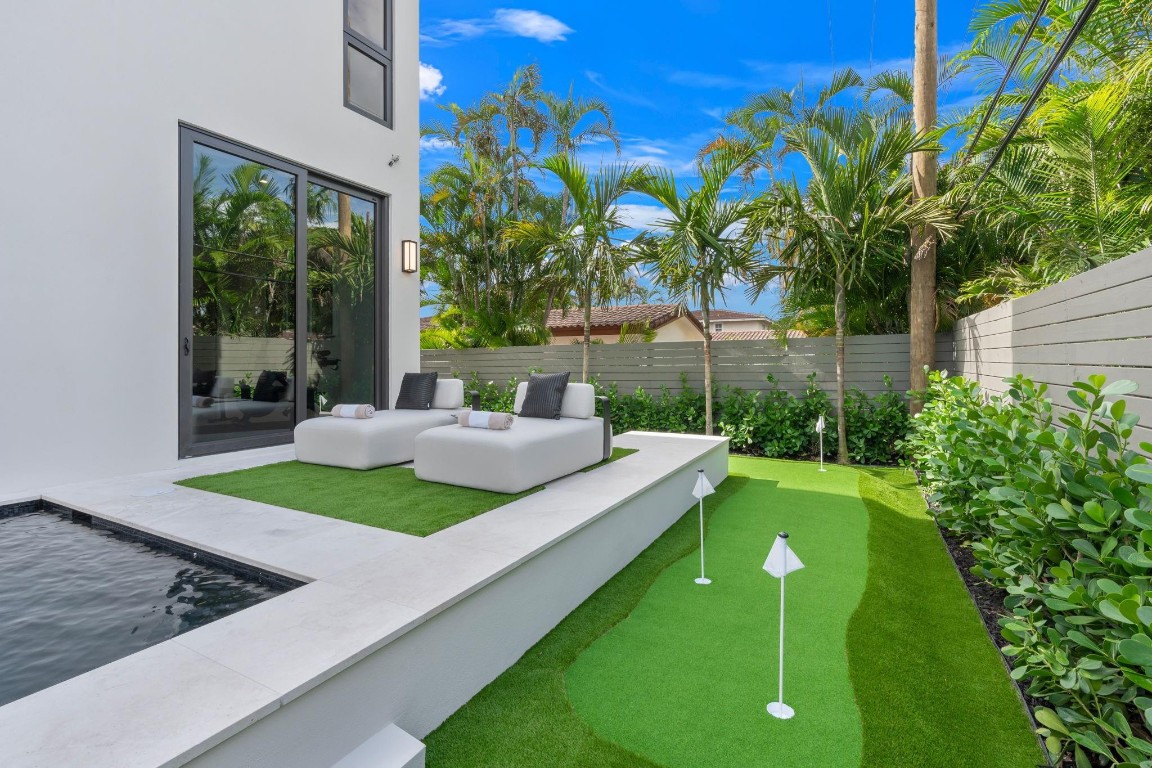 Coral Ridge - Residential