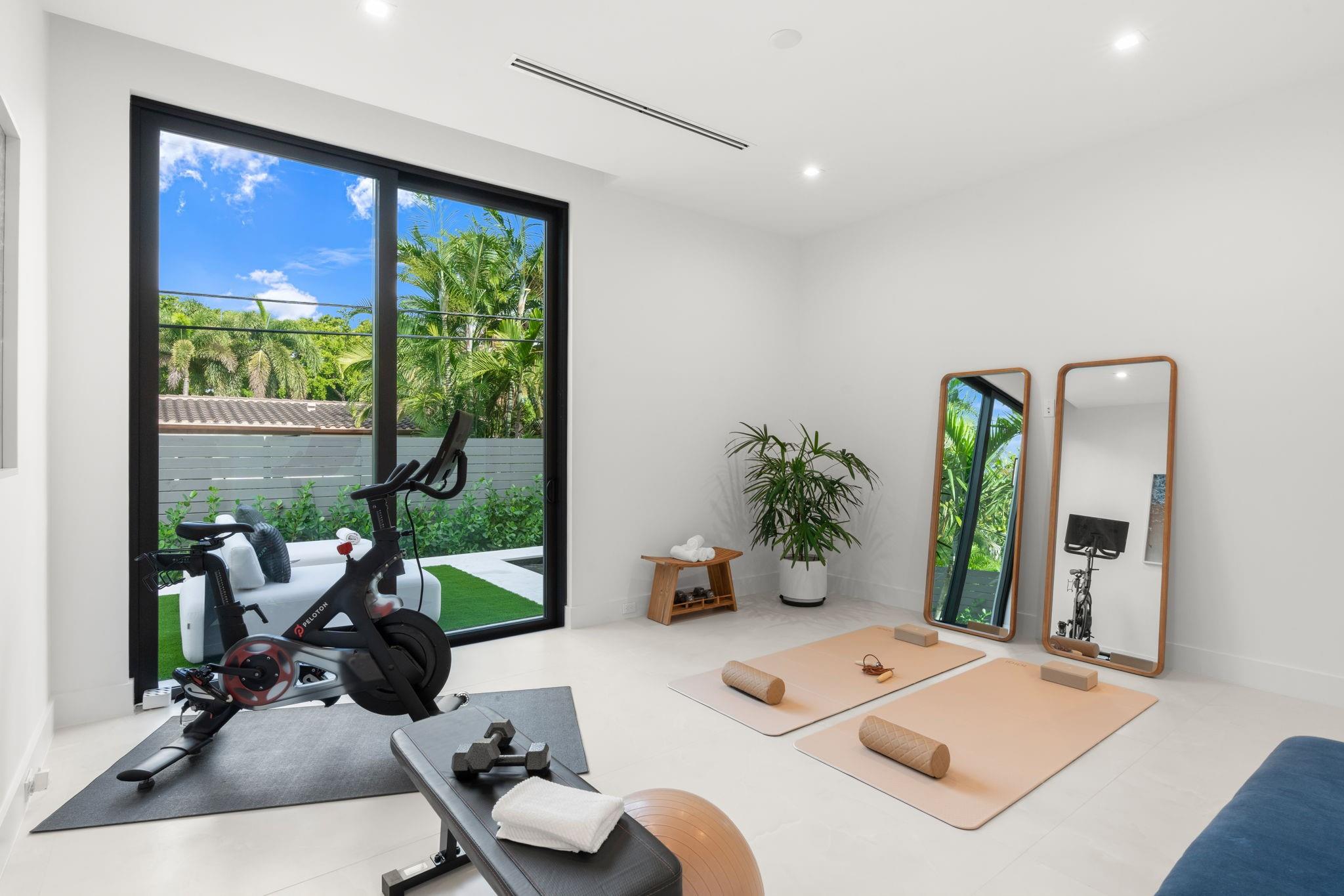 Coral Ridge - Residential