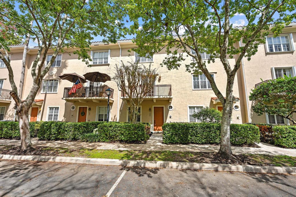 Photo of 145 Morning Dew Circle, Jupiter, FL 33458 (MLS # R11161968)