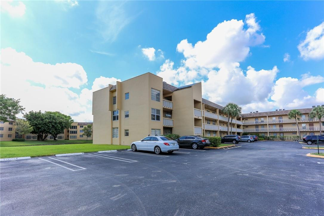 Bermoda Club Two Condo - Residential