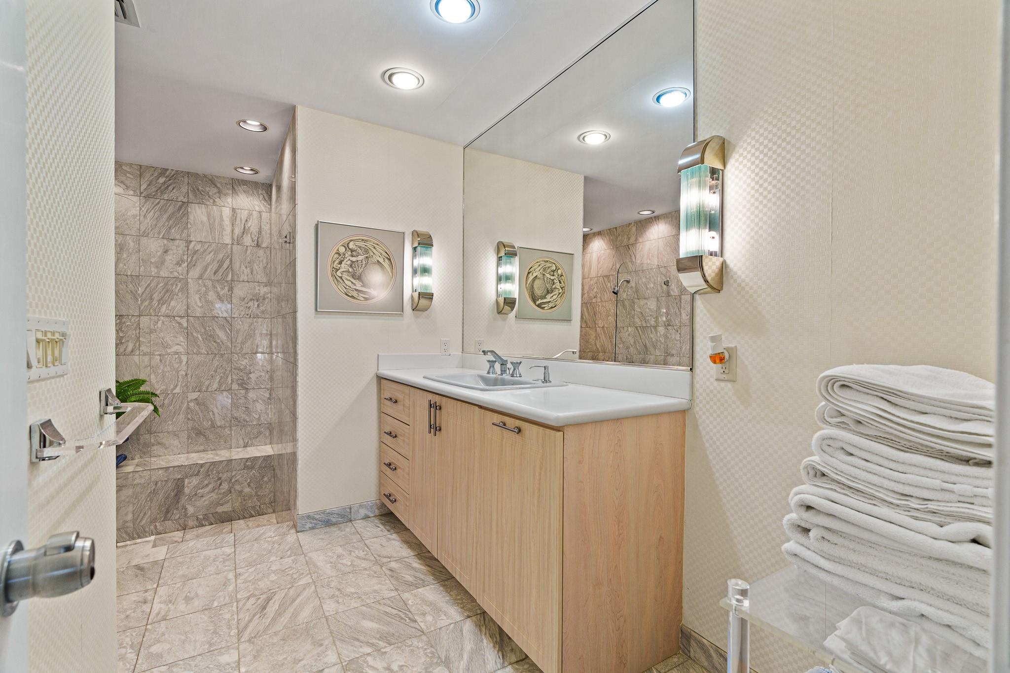 The Landings First Sec 56 - Residential