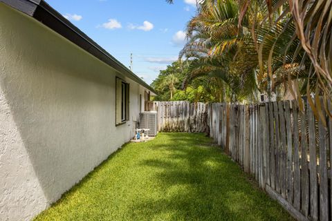Tiny photo for 14814 Paddock Drive, Wellington, FL 33414 (MLS # B26049748)
