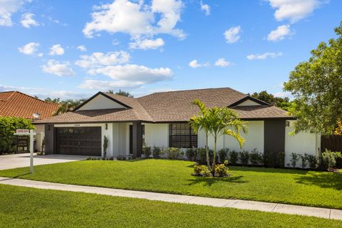 Tiny photo for 14814 Paddock Drive, Wellington, FL 33414 (MLS # B26049748)