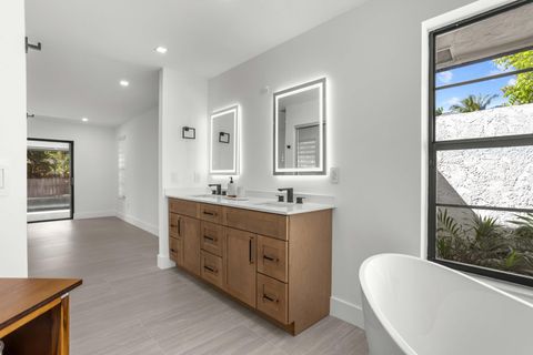 Tiny photo for 14814 Paddock Drive, Wellington, FL 33414 (MLS # B26049748)