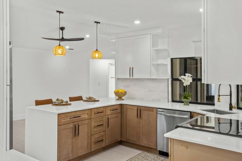 Tiny photo for 14814 Paddock Drive, Wellington, FL 33414 (MLS # B26049748)