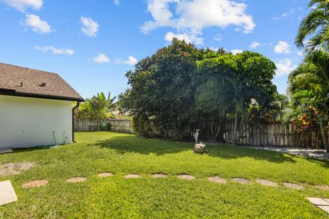 Tiny photo for 14814 Paddock Drive, Wellington, FL 33414 (MLS # B26049748)