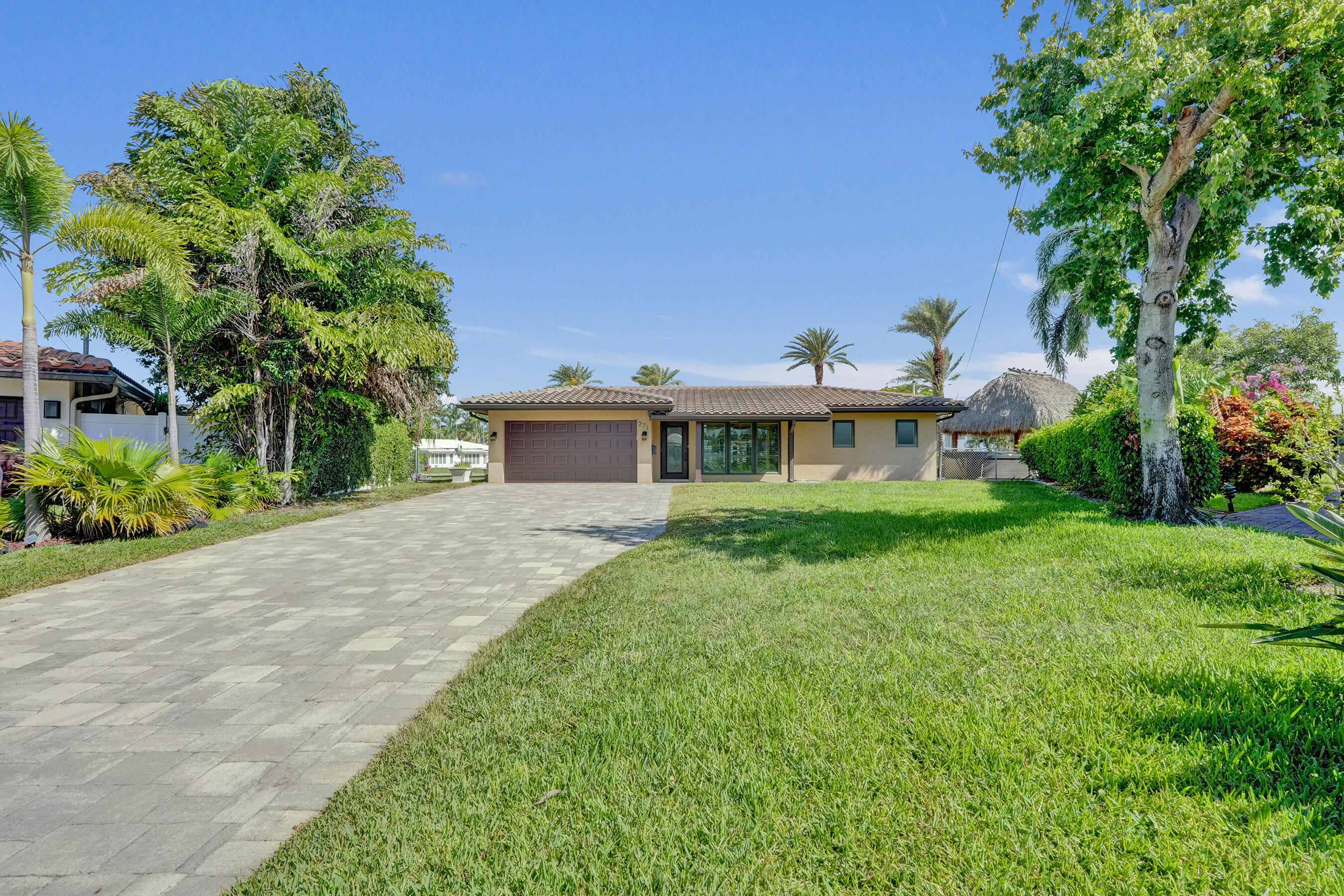 271 SE 5th Terrace