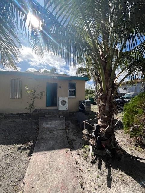 2956 NW 49th Street Miami FL 33142