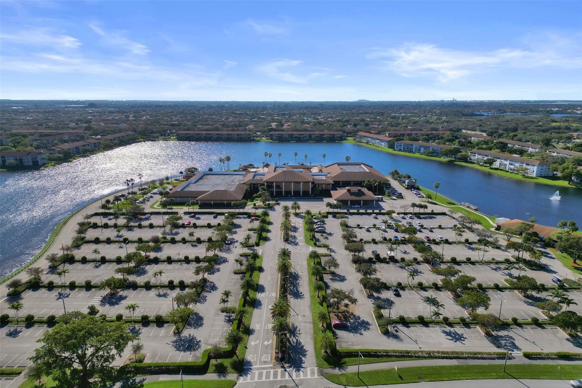 CENTURY VILLAGE-BUCKINGHM - Residential