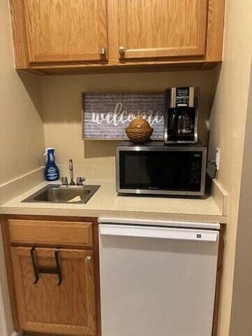 CASTLE PINES CONDOMINIUM - Residential