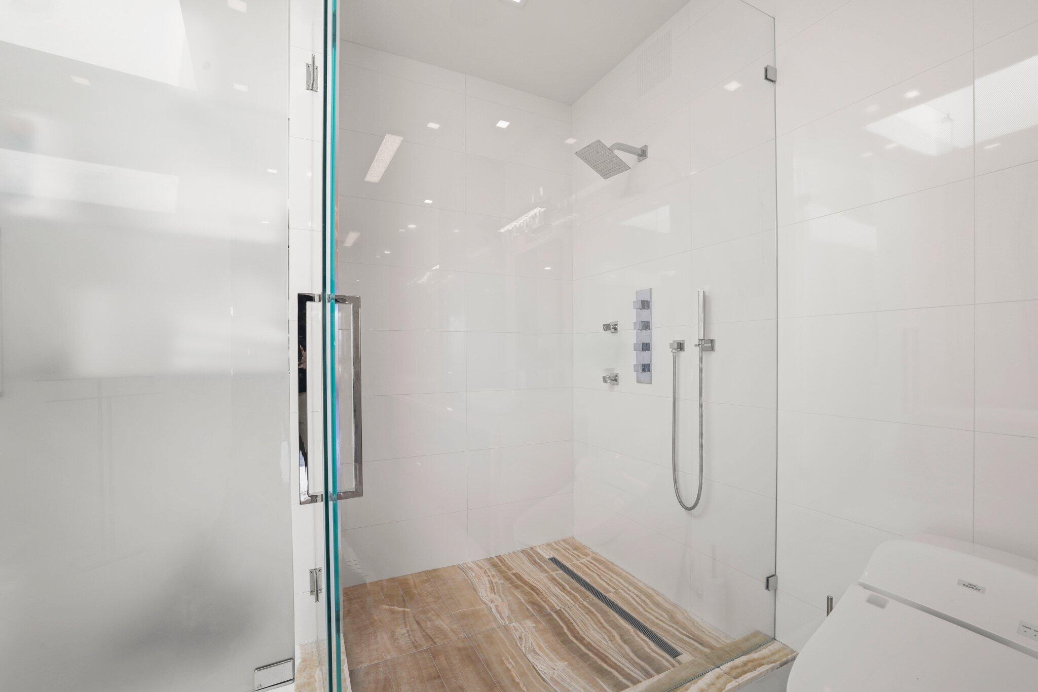 PLACIDE - Residential