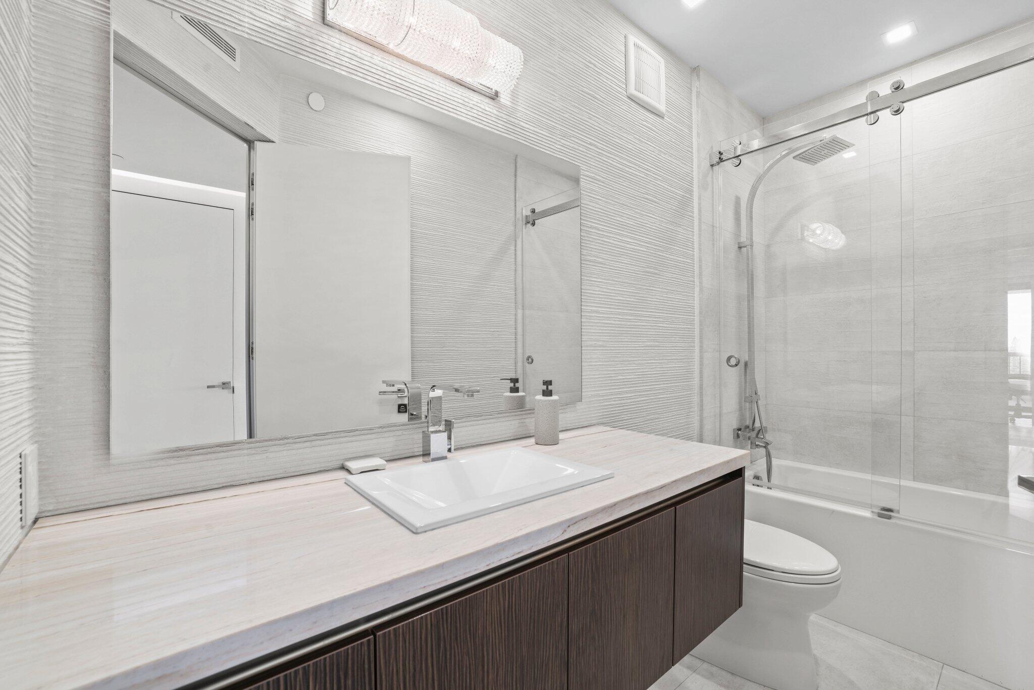 PLACIDE - Residential