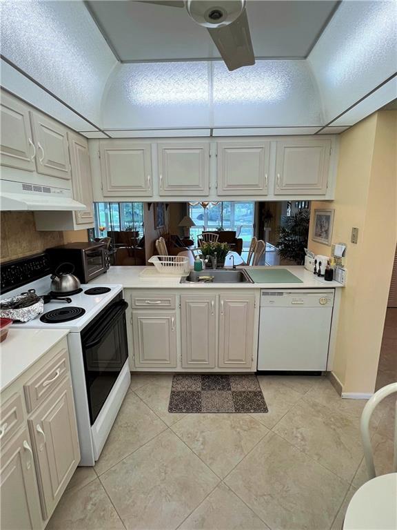 WYNMOOR - Residential