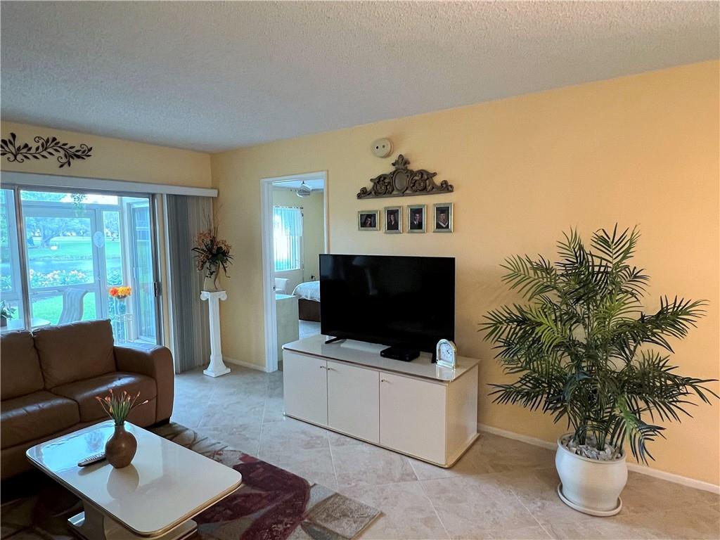 WYNMOOR - Residential