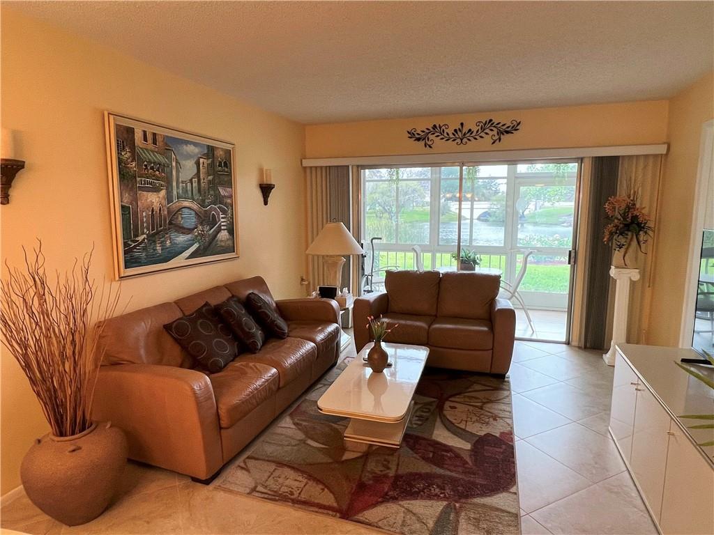 WYNMOOR - Residential