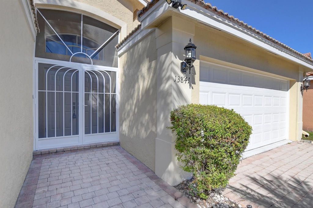 Photo of 13841 Via Nadina, Delray Beach, FL 33446 (MLS # R10928812)