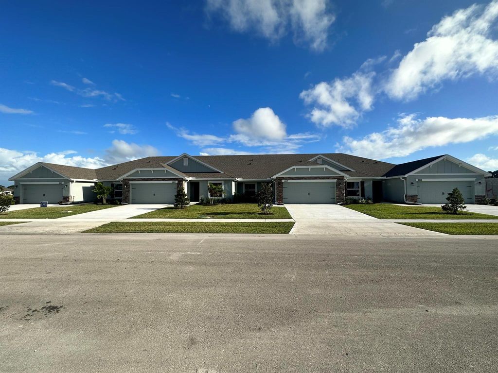 Photo of 8617 Modeno Street, Fort Pierce, FL 34951 (MLS # R10937494)